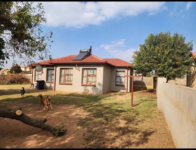 3 BEDROOM HOUSE FOR SALE IN BIRCH ACRES